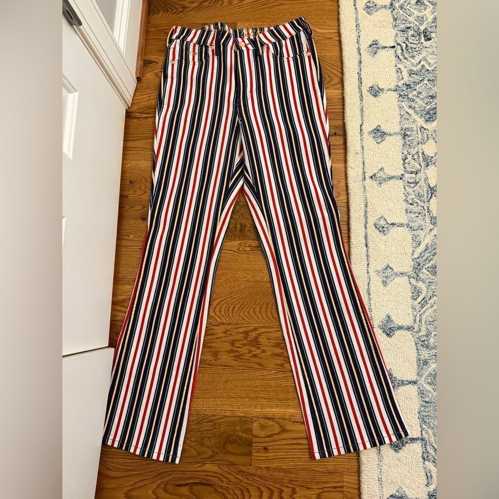 Wrangler x Lainey Wilson Striped Flare Jeans 28x32 - Picture 4 of 16
